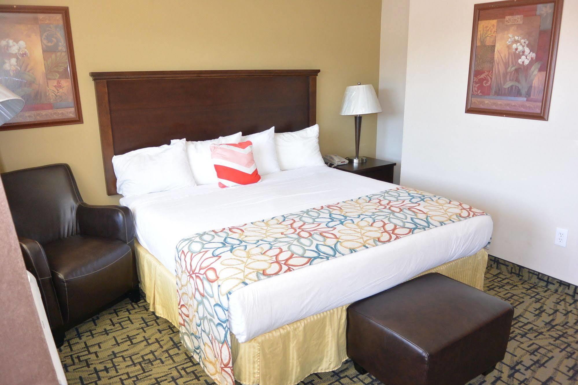 Days Inn By Wyndham Lakewood South Tacoma Dış mekan fotoğraf